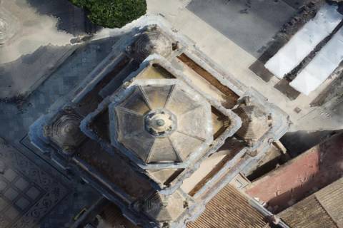 Imagen cenital de la catedral, producto del levantamiento fotogramétrico realizado con dron.